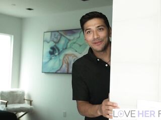 Redhead MILF Sophia Locke Screwed Fresh From The Shower