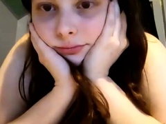 Young amateur teen in solo masturbation getting kinky