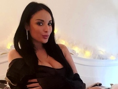 Big titty babe Layla Rose solo dildo masturbation