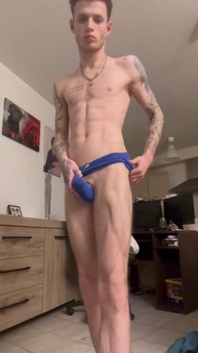 Watch me flex and cum for you daddy 🤤🤤