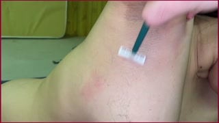 Naughty Stepmom asks Stepson to shave her Armpits 🥵