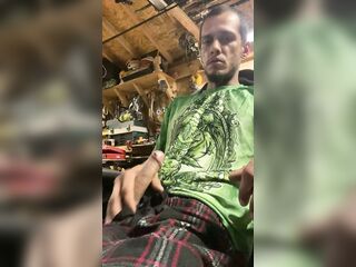 DILF Back Another time With An Explosive Cumback!!! ????????????????????