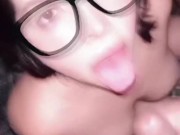 Jugando Con La Vecina Nalgona En La Cocina