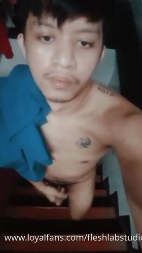 Filipino Twink Jerks Off in Risky Public Solo Shoots Massive Cum Load