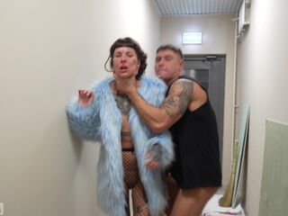 THAT GUY WAS VERY ANGRY THAT I WAS SMOKIN' ANOTHER TIME, AND DRILLED ME LIKE A DOXY. SQUIRTING AND ASS FUCKING