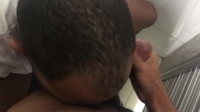 0111 in the supermarket bathroom, relieve stress