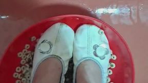 Food crush and destroying slippers