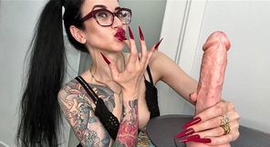 New RED Long sharp nails, claws and handjobs