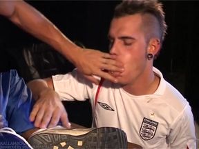 Skater Bottom's Rough Treatment