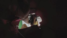 6K XIAOYU put her little boyfriend in her bag and trampled on 360VR
