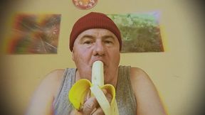 Banana eating - Food play