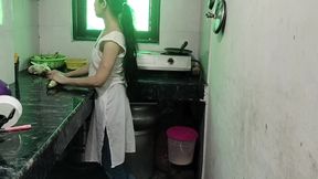 Desi aunty ko chodte uncle ji ne dekh liya