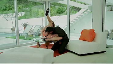 Alanah Rae Is An Ideal Live In Girlfriend