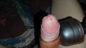 New Penis Massager with Silicone Tip Makes the Penis Flow for a Long Time