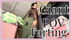 A giant with farts