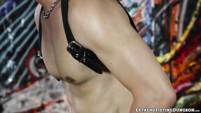 ”Declan Blake & Cagedjock grinding & riding a double sided dildo”