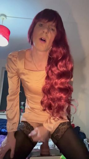 Jess Silk Rides Dildo