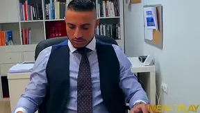 Klein Kerr Gets Dominated by Suit-Wearing Stud James Castle – MenAtPlay