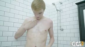 Twinky Tigran Jerks off in the Bathroom! FULL SOLO SCENE! 4K