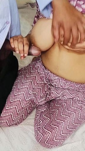 Big Ass Mallu Girlfriend Fucking in Friend Room