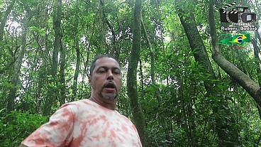 Rubens Badaro convida Mary RedQueen para fazer POV no mato.