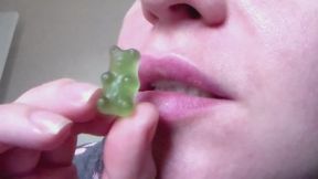 bite into soft gummy bears wmv