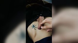 se me pone dura y me vengo muy rico