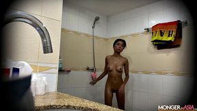 Sultry gogo dancer spends the afternoon riding hard and moaning for more