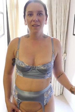 Hotwife Italian Vacation Part 2 - Blowjobs in Venice