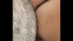 Comendo o coroa no mato pt 2