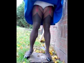 BlueGirl70 Nylons Flash