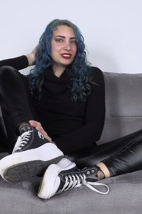 Personal Teasing Video for an Avid Foot Fetish Fan