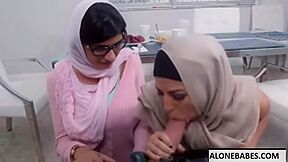Julianna Vega Mia Khalifa Vs