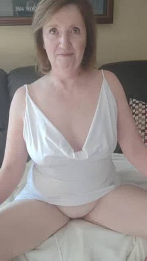 Shy wife Flashes Tits