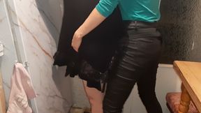 I watch and masturbate while my girlfriend fucks my stepmother