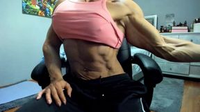 Veiny Musclegodess