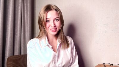 Virtual Sex: The Teacher Agreed To Suck My Dick So That I Could Study For The Exam