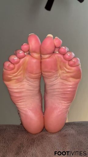 Luxury Foot Worship by Ivy's Feet - Footivities   Clip 1