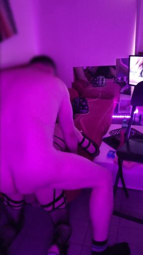 Eclatage anal! Hardcore for a Whore.. Vanessabitchx Parischiennetrvprod