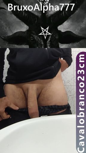 Peeing and Clapping with a Stick