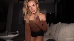 Shy girl Hope Heaven's Tinder date turns into Netflix & chill