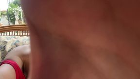 je me touche en vacance pendant que mes amis dorment