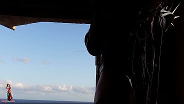 Nerd gets his alien GF's big ass gaping in cosplay