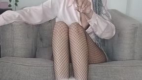 TheeMistressFox Net Worth Fishnet Foot Worship for My Desperate Pets