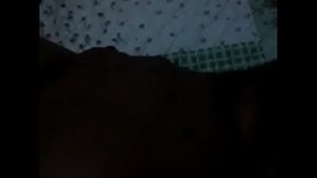 Safada tocando siririca pro Edu