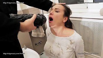 Girl face-fucked and deepthroat a huge dildo
