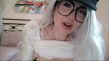 Chantal, lovely stepmom that teach how to...