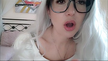 Chantal, lovely stepmom that teach how to...