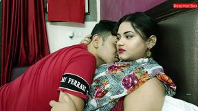 Sexy Indian Teens Get Naughty&#x1F608; in Homemade XXX Sex Tapes