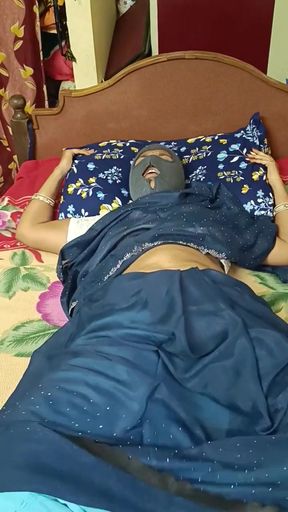 Indian Beautiful Telugu Aunty Ghost Fucking Pussy Hot Body Whail Fucking Aunty